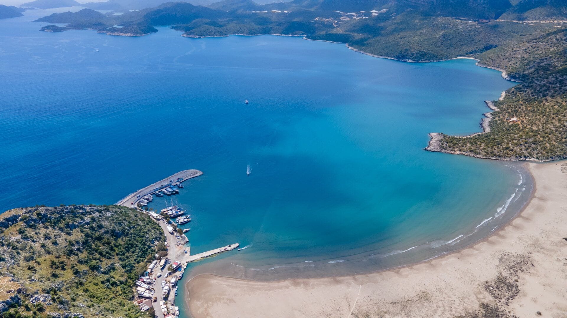 Çayağzı Beach & Andriake Wetlands